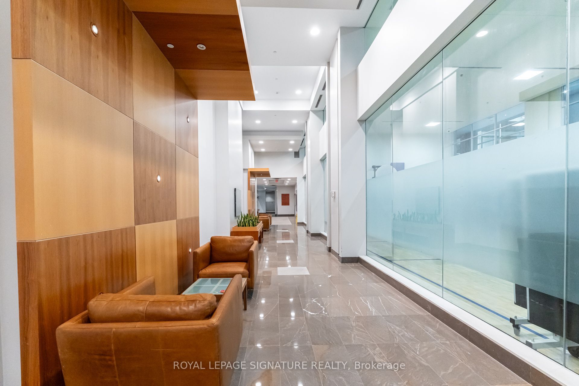 397 Front Street W 3608, Toronto, ON M5V 3S1 photo 4