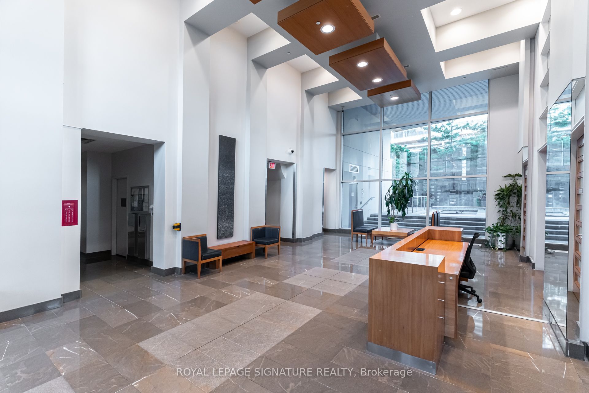 397 Front Street W 3608, Toronto, ON M5V 3S1 photo 5