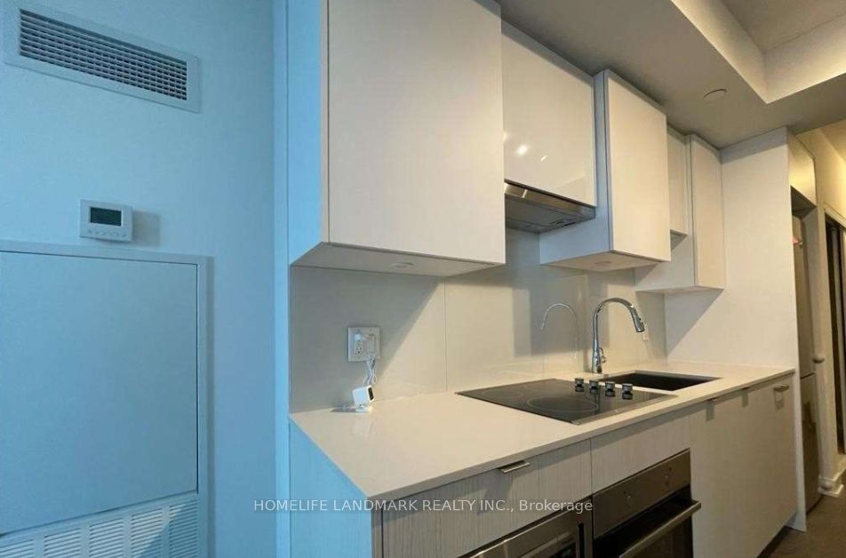 99 Broadway Avenue 1205, Toronto, ON M4P 0E3 photo 2