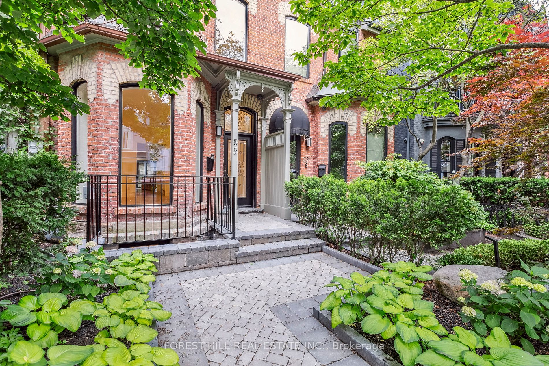 55 Hazelton Avenue, Toronto, ON M5R 2E3