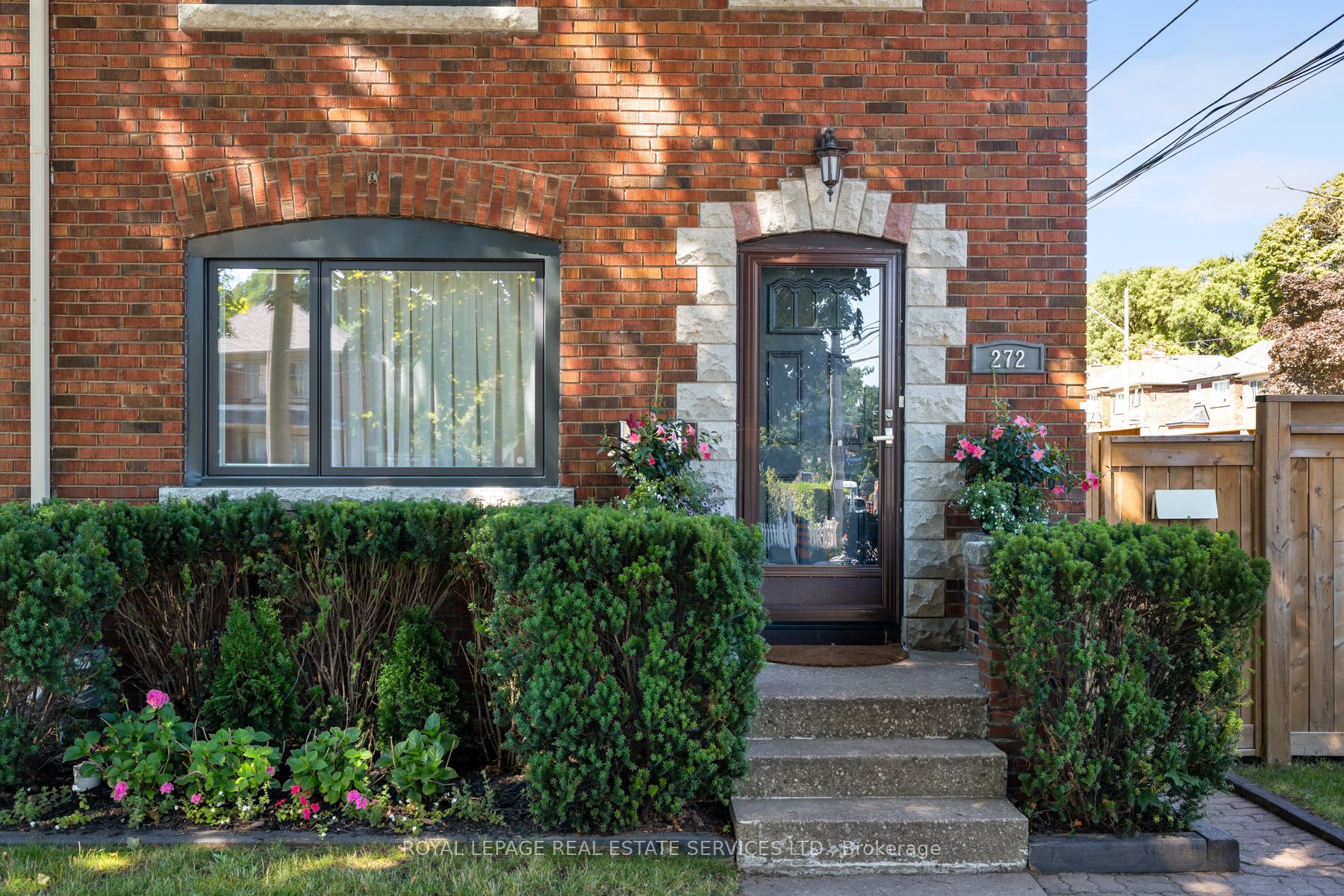 272 Rumsey Road, Toronto, ON M4G 1P9 photo 5