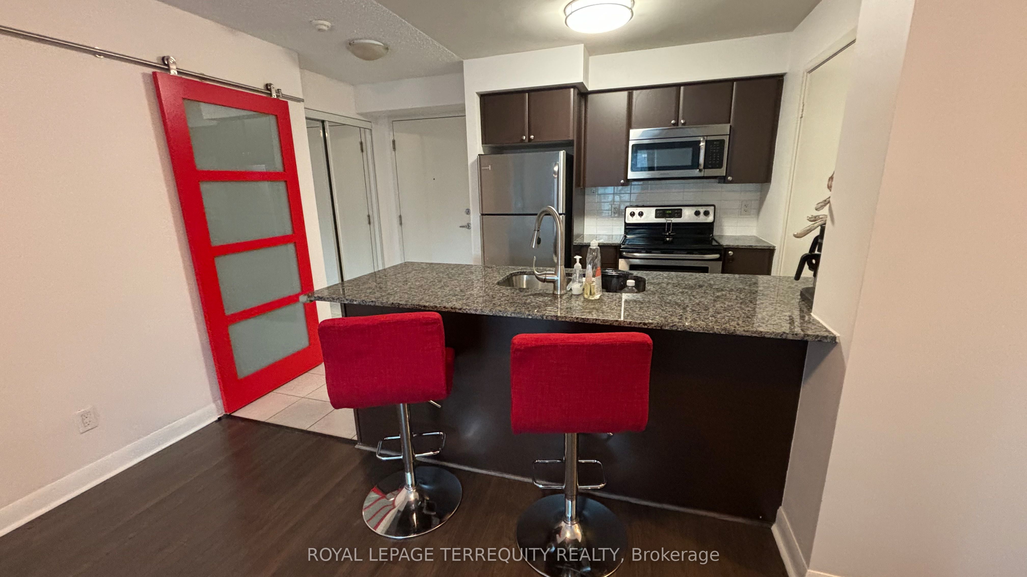 525 Wilson Avenue 835, Toronto, ON M3H 0A7