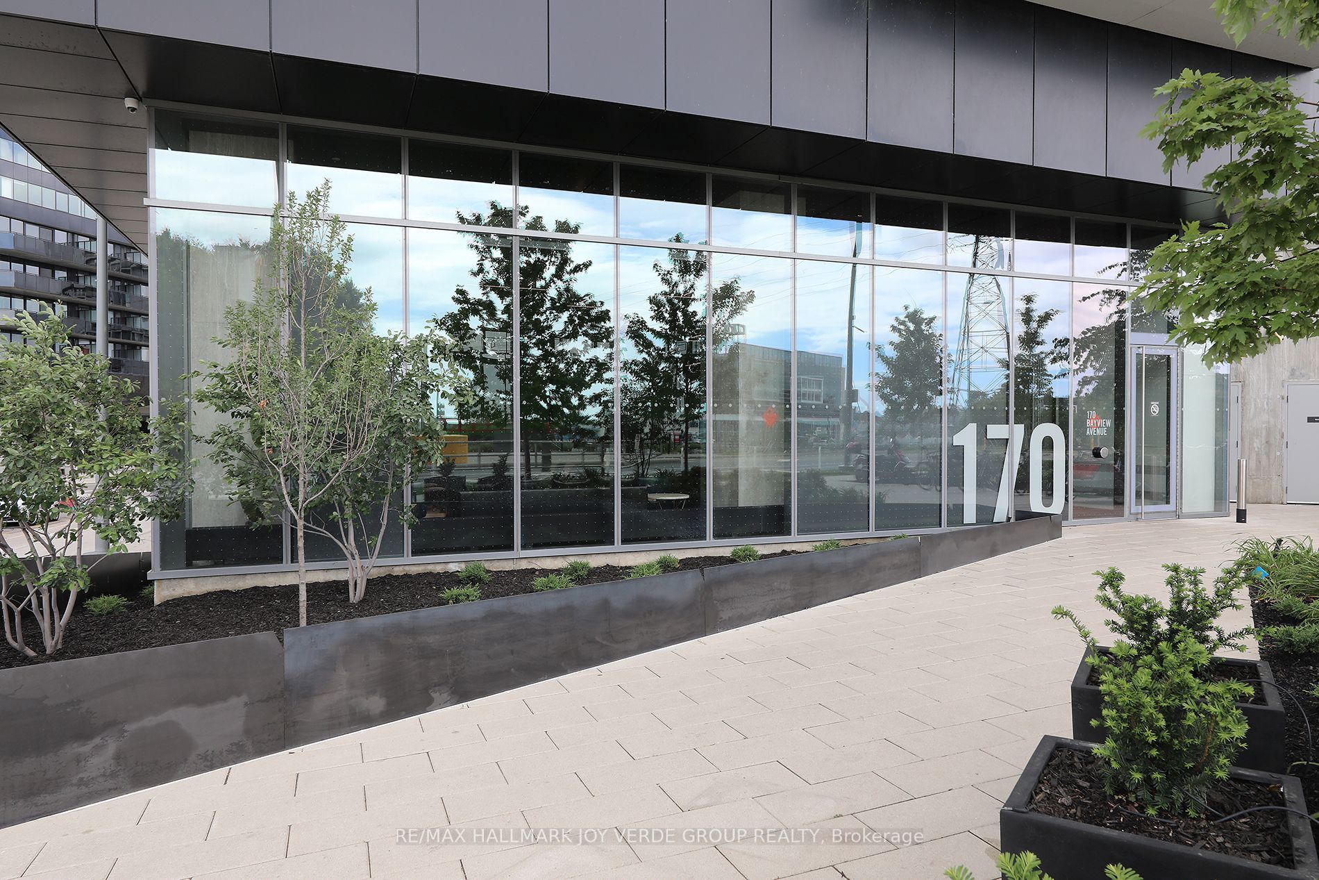 170 Bayview Avenue 1105, Toronto, ON M5A 0M4 photo 3