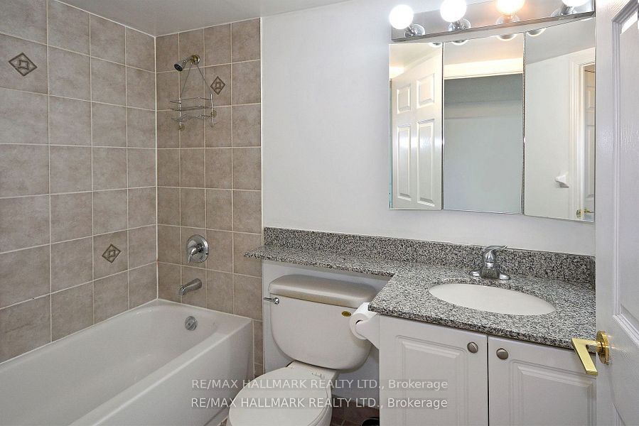 5508 Yonge Street 2611, Toronto, ON M2N 5S2 photo 5