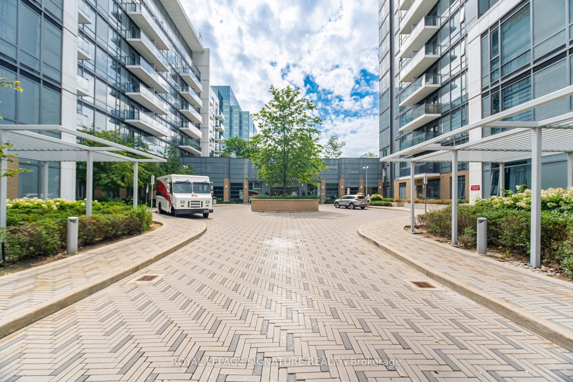 55 Ann O'Reilly Road 3410, Toronto, ON M2J 0E1 photo 2