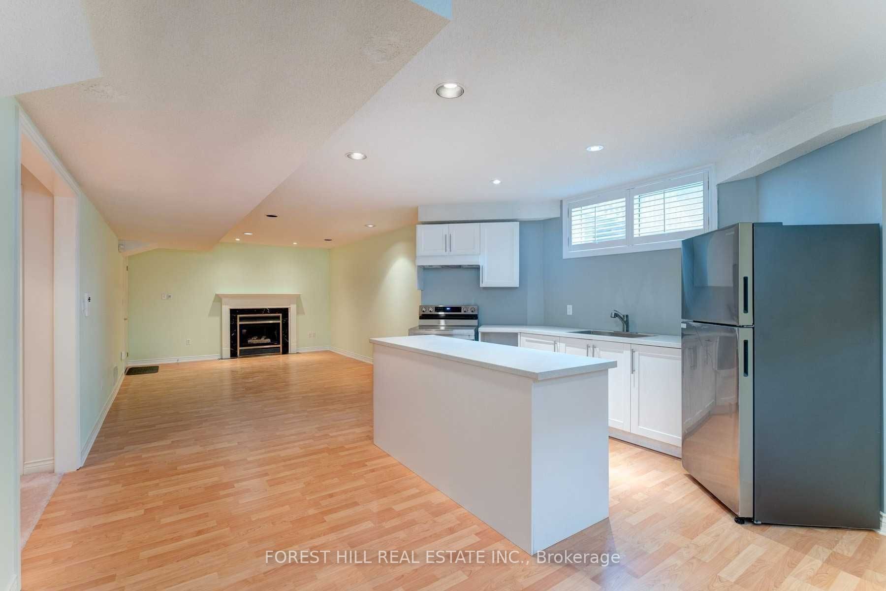 198 Homewood Avenue BSMT, Toronto, ON M2M 1K6 photo 3