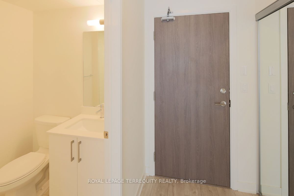 576 Front Street W 627, Toronto, ON M5V 1C1 photo 4
