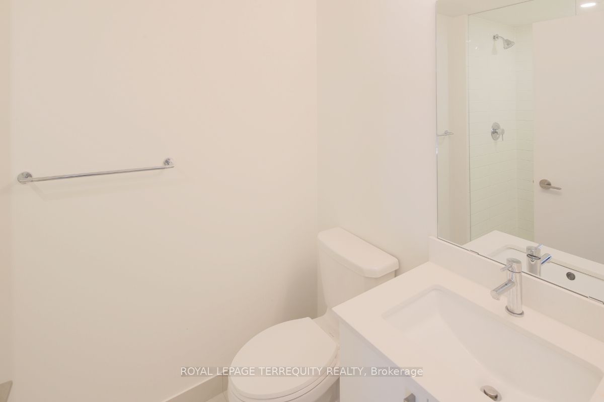 576 Front Street W 627, Toronto, ON M5V 1C1 photo 5