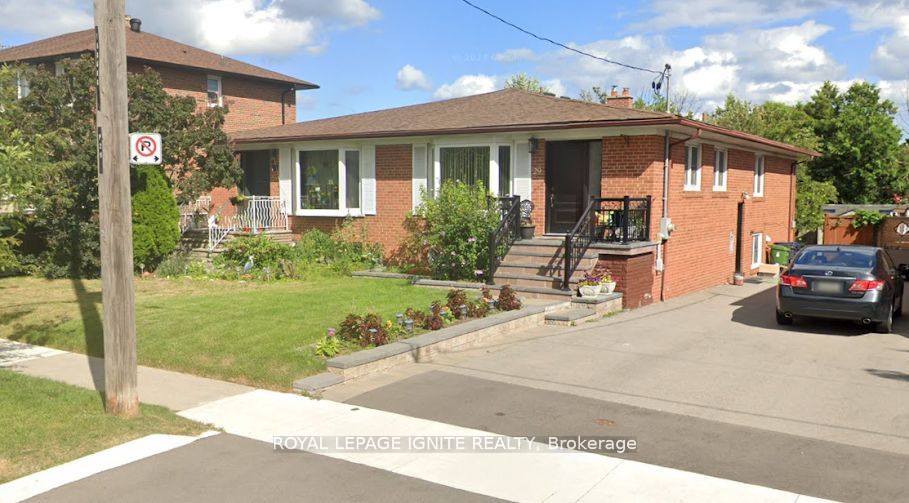 29 Wyndcliff Crescent Bsmt, Toronto, ON M4A 2J9
