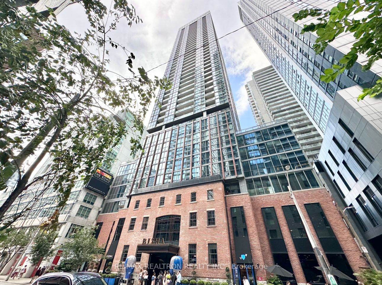 88 Blue Jays Way 1216, Toronto, ON M5V 2G3