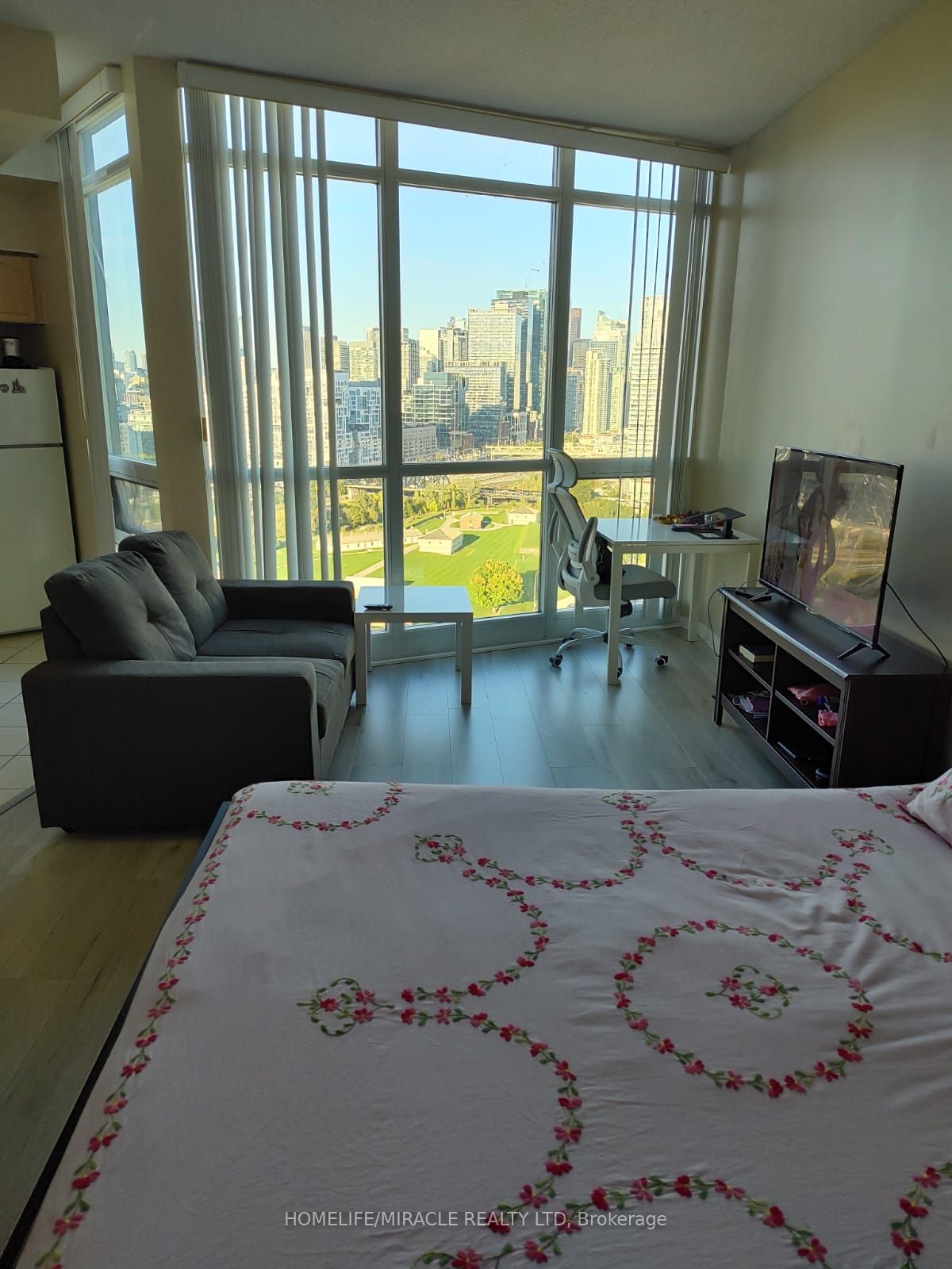 231 Fort York Boulevard 2310, Toronto, ON M5V 1B1 photo 4