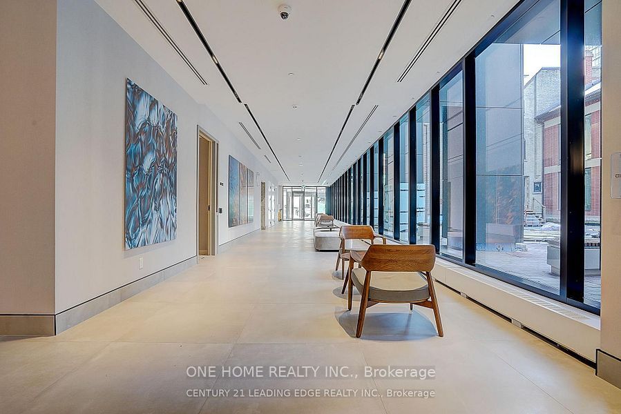 609 Sherbourne Street 3403, Toronto, ON M4X 0A4 photo 3