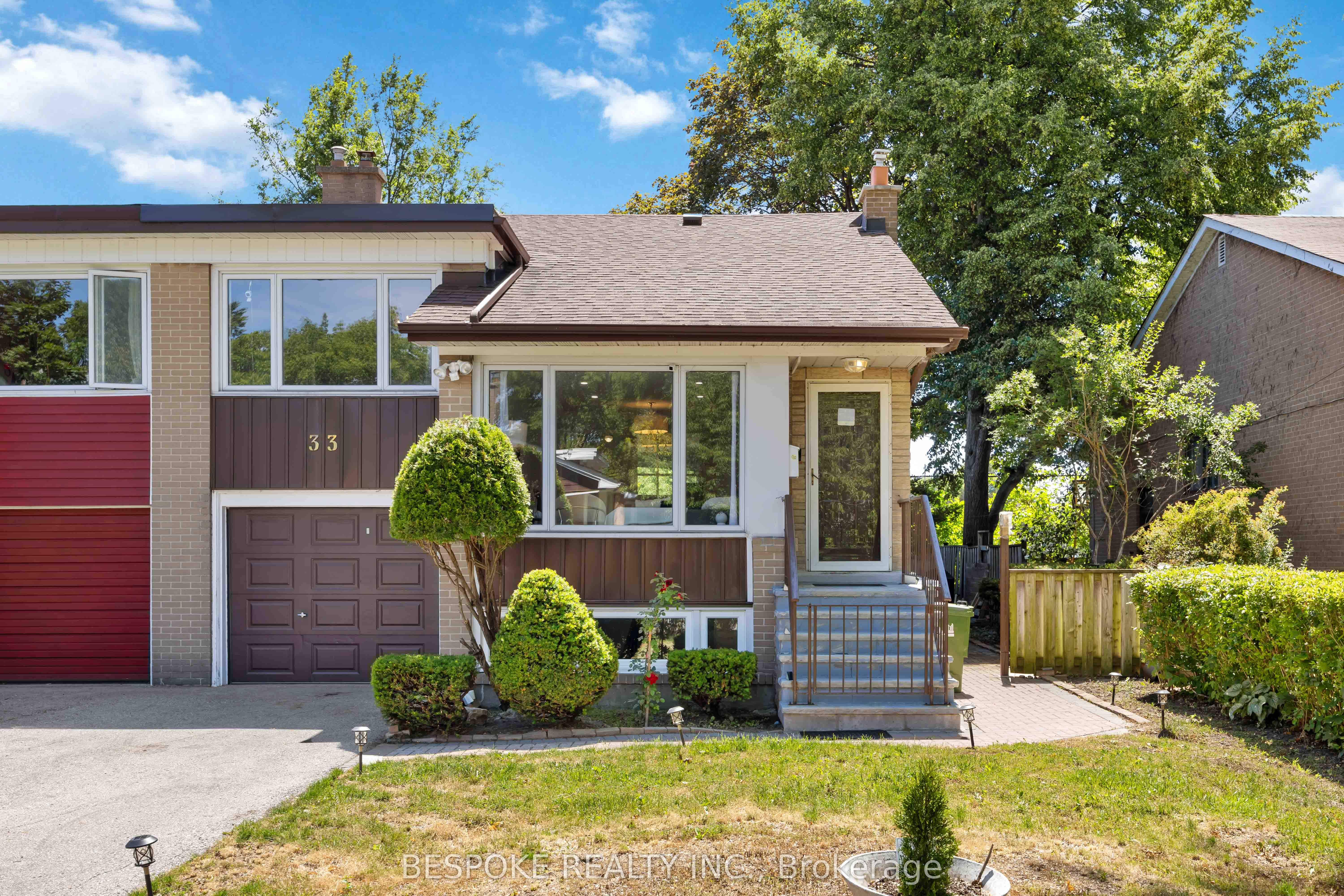 33 Combermere Drive Bsmt, Toronto, ON M3A 2W4