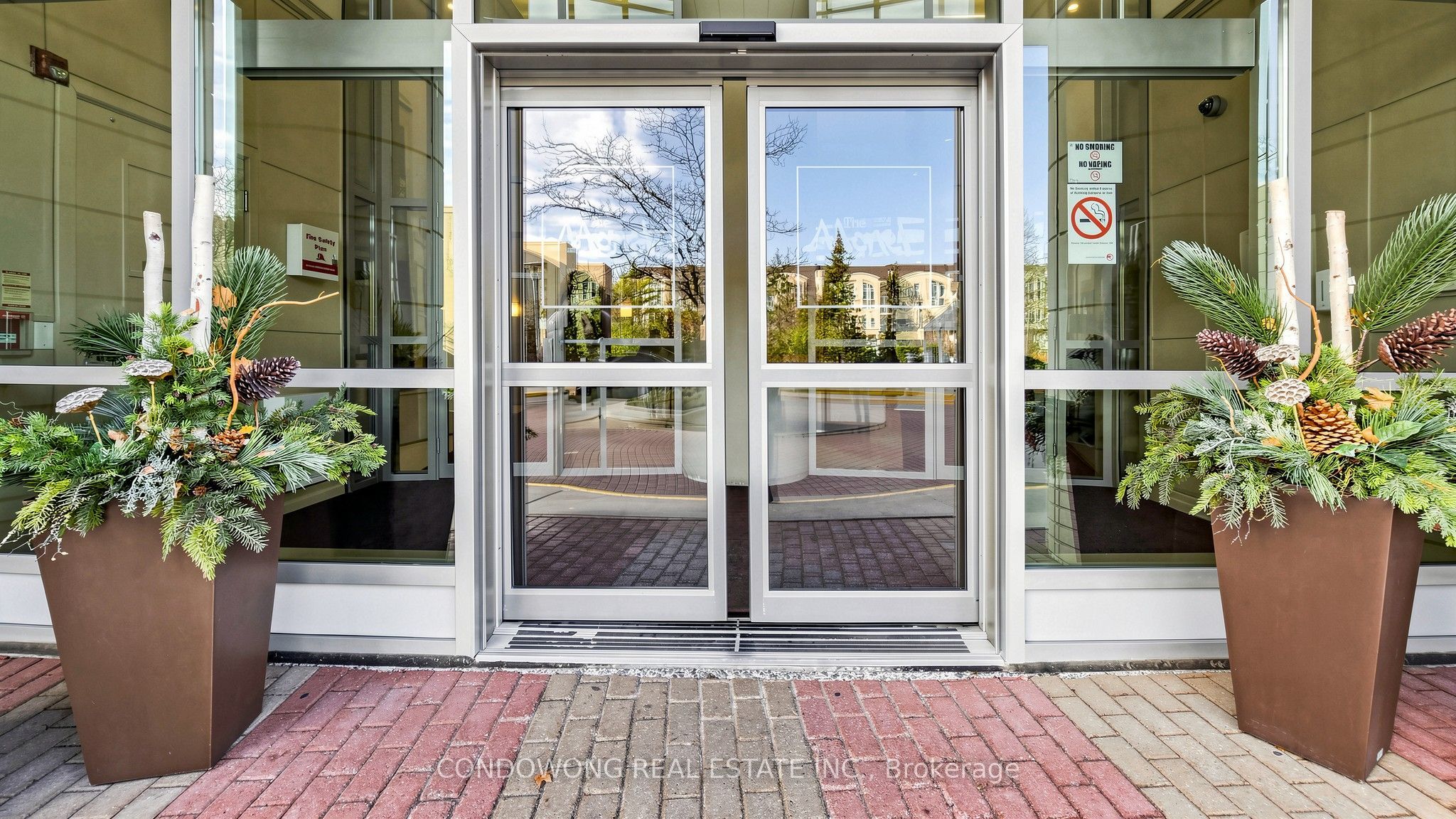 60 Byng Avenue 1101, Toronto, ON M2N 7K3 photo 3