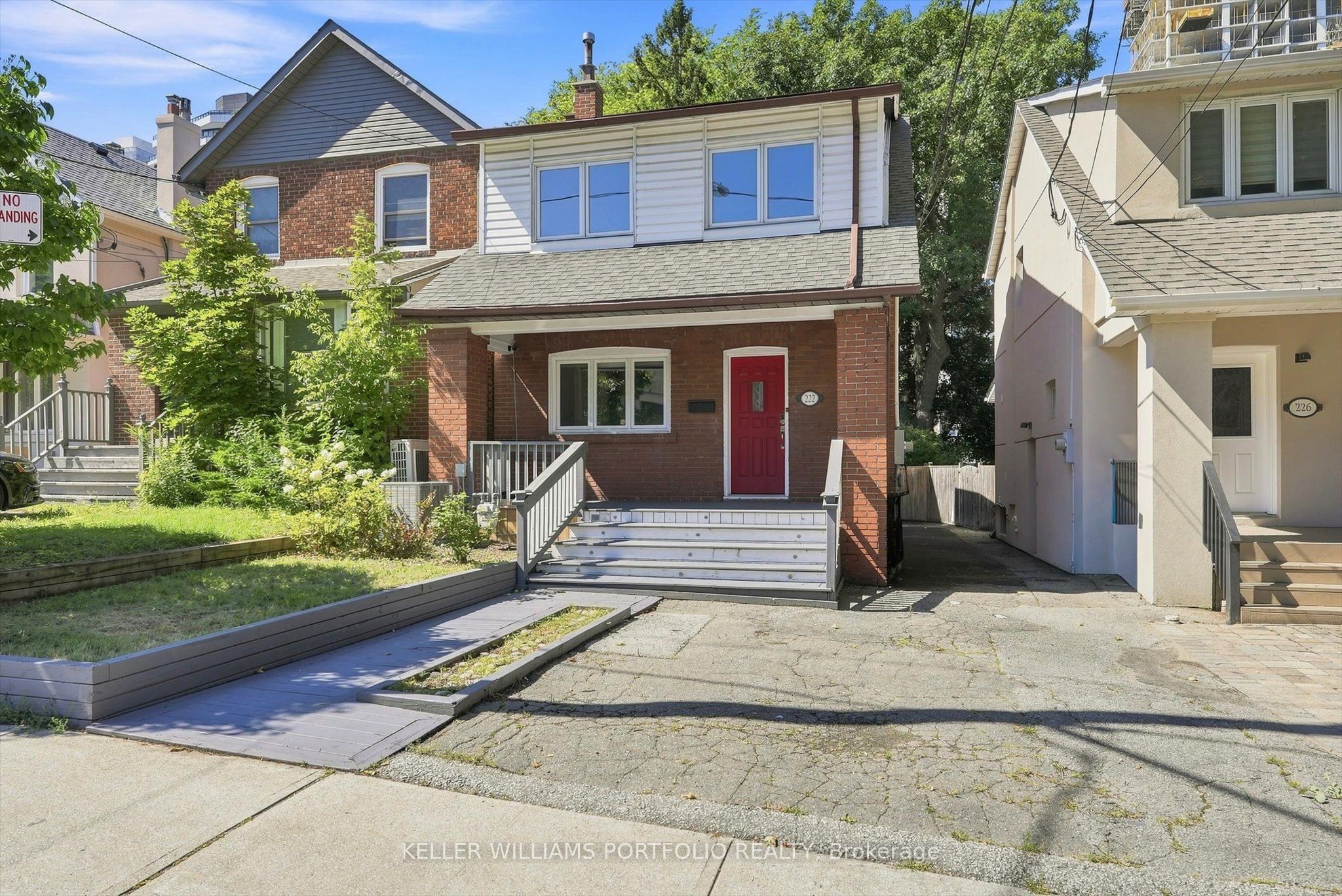 222 Hillsdale Avenue E, Toronto, ON M4S 1T6 photo 2