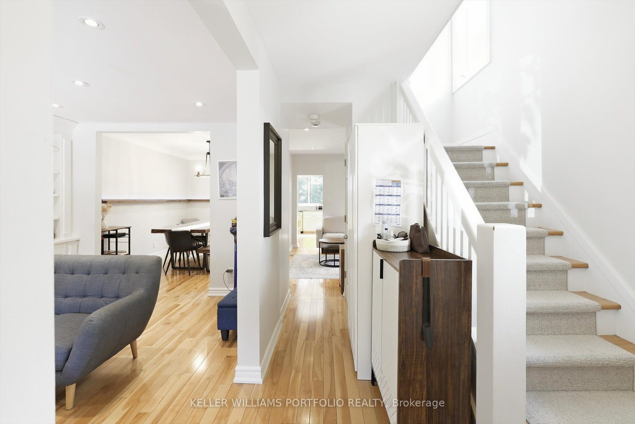 222 Hillsdale Avenue E, Toronto, ON M4S 1T6 photo 5
