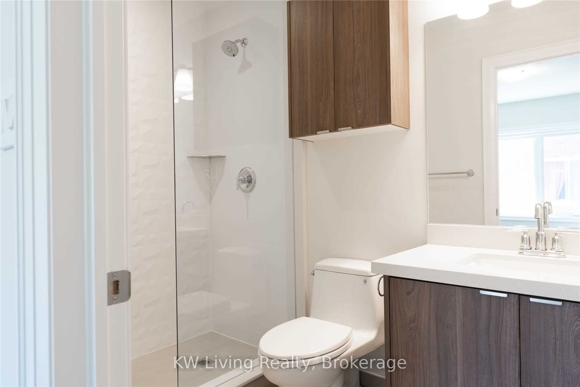 64 Overton Crescent 4, Toronto, ON M3B 2V2 photo 5