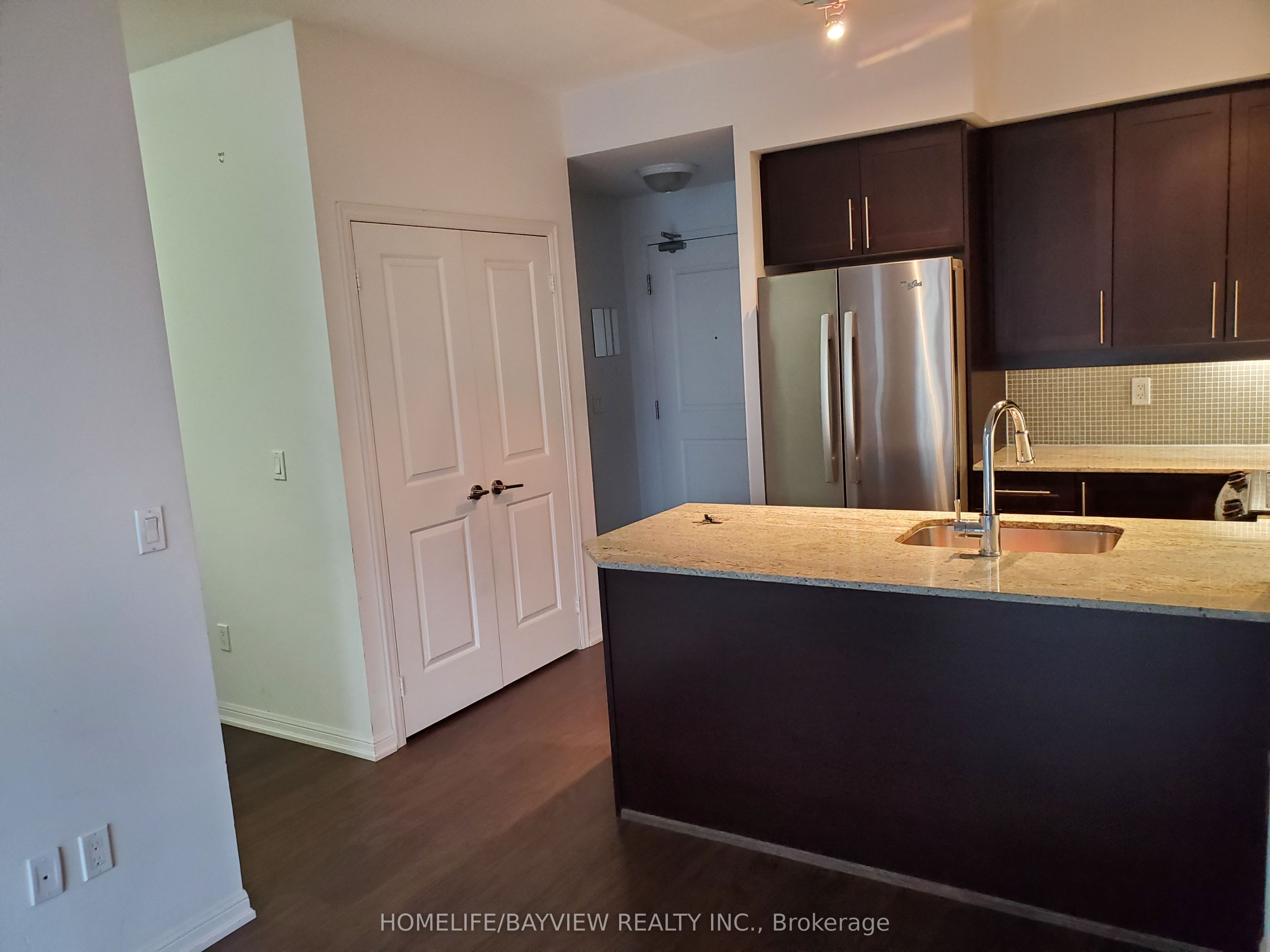 85 East Liberty Street 1512, Toronto, ON M6K 3R4 photo 5