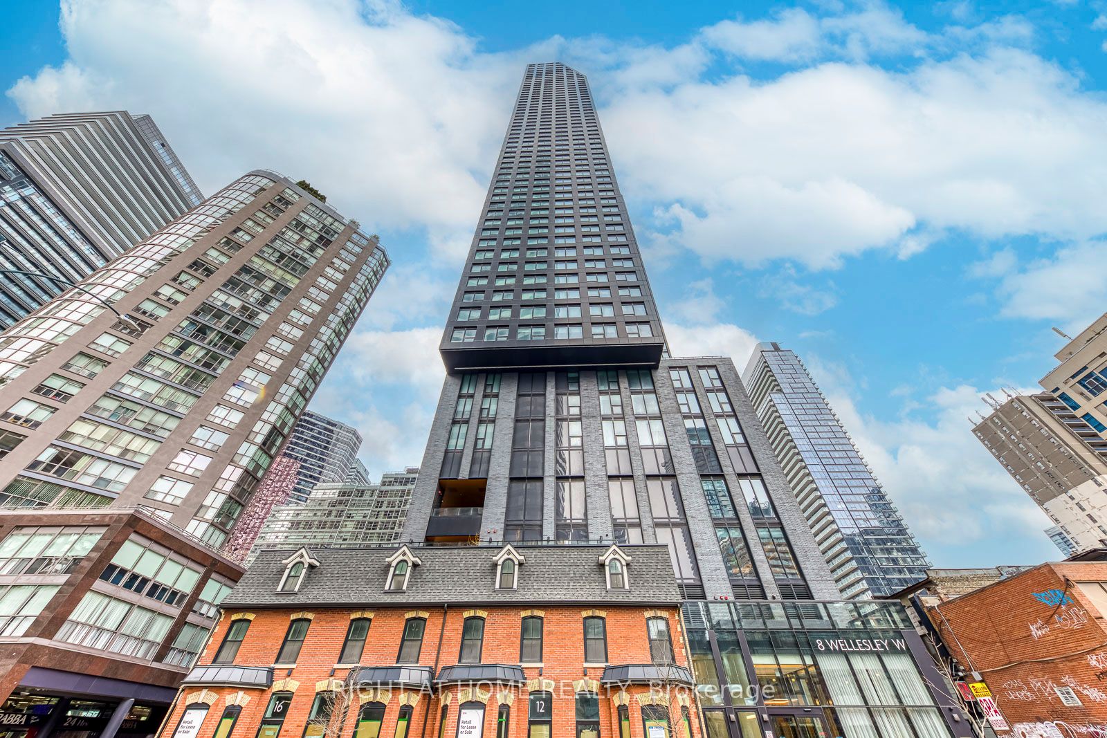 8 Wellesley Street W 3112, Toronto, ON M4Y 0J5