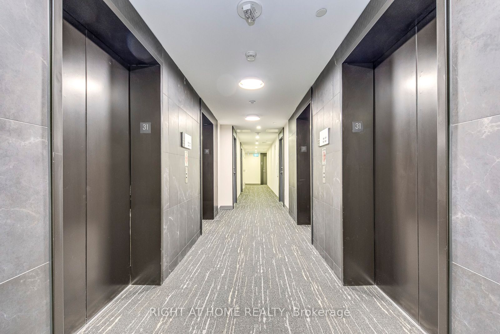 8 Wellesley Street W 3112, Toronto, ON M4Y 0J5 photo 5