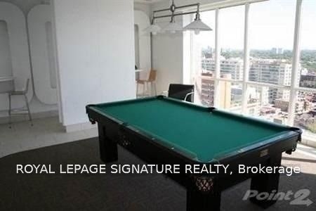 220 Victoria Street 1705, Toronto, ON M5B 2R6 photo 4