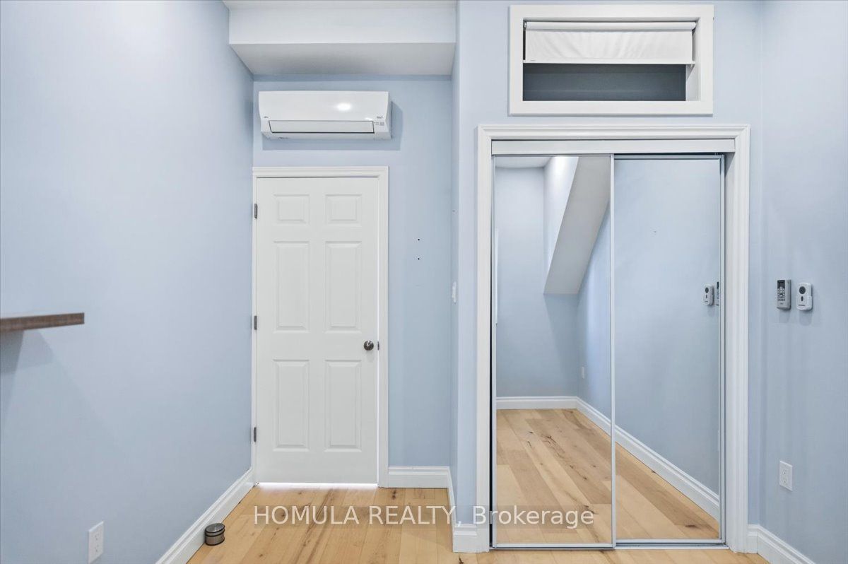 29 Grace Street Rear, Toronto, ON M6G 3A6 photo 4