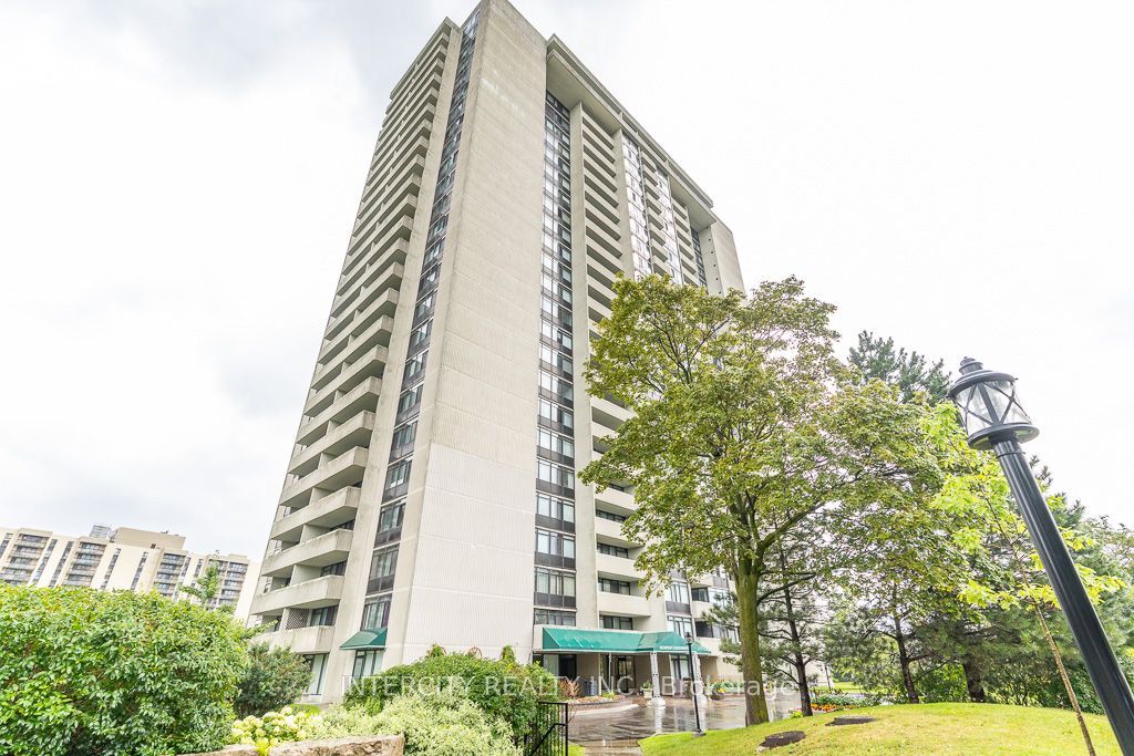 3300 Don Mills Road 1901, Toronto, ON M2J 4X7 photo 2