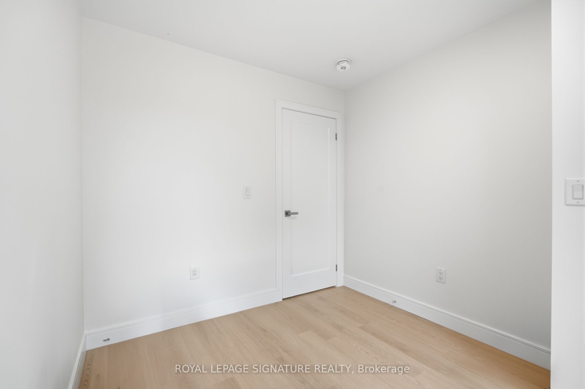 53 Bishop Avenue 2, Toronto, ON M2M 1Z4 photo 5