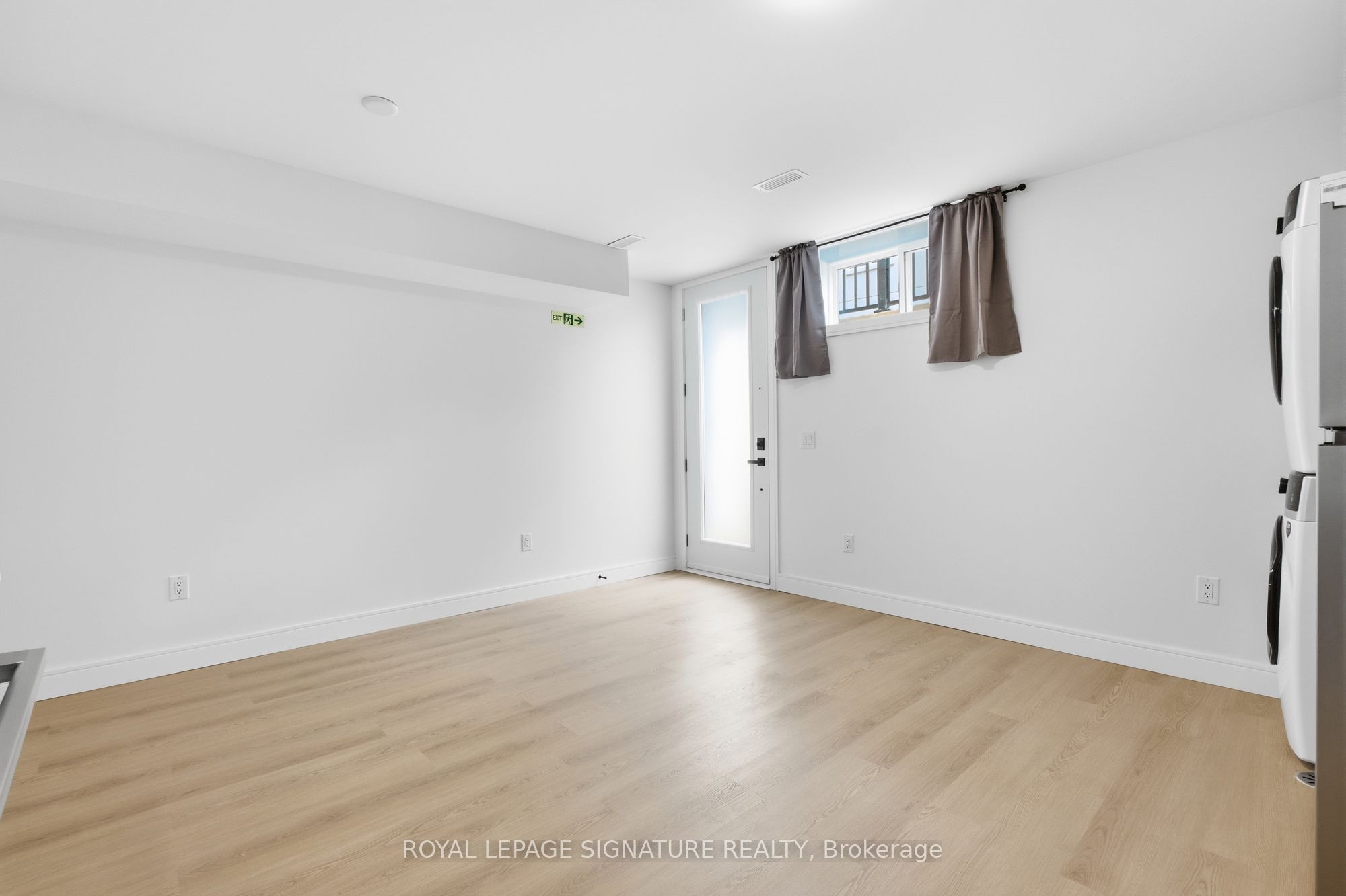 53 Bishop Avenue 1B, Toronto, ON M2M 1Z4 photo 4