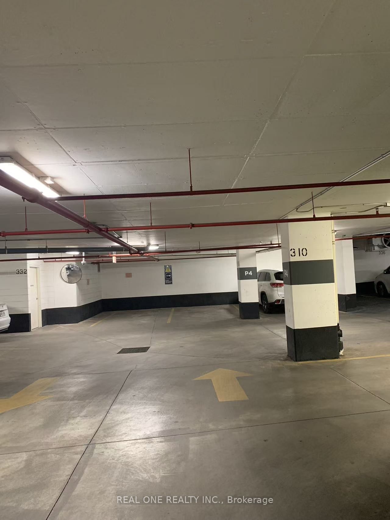 386 Yonge Street P4-334, Toronto, ON M5B 0A5 photo 2