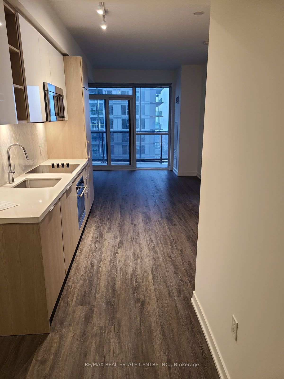 50 Ordnance Street N 1602, Toronto, ON M6K 0C9 photo 5