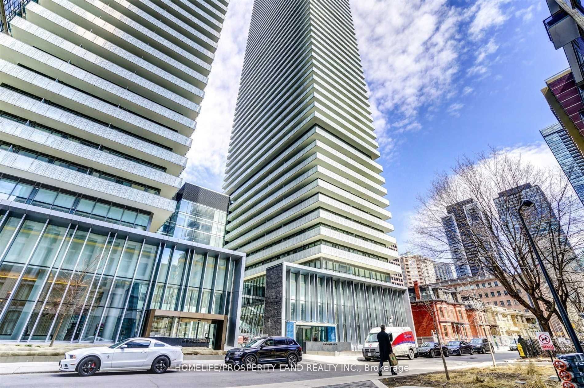42 Charles Street E 1308, Toronto, ON M4Y 1T4