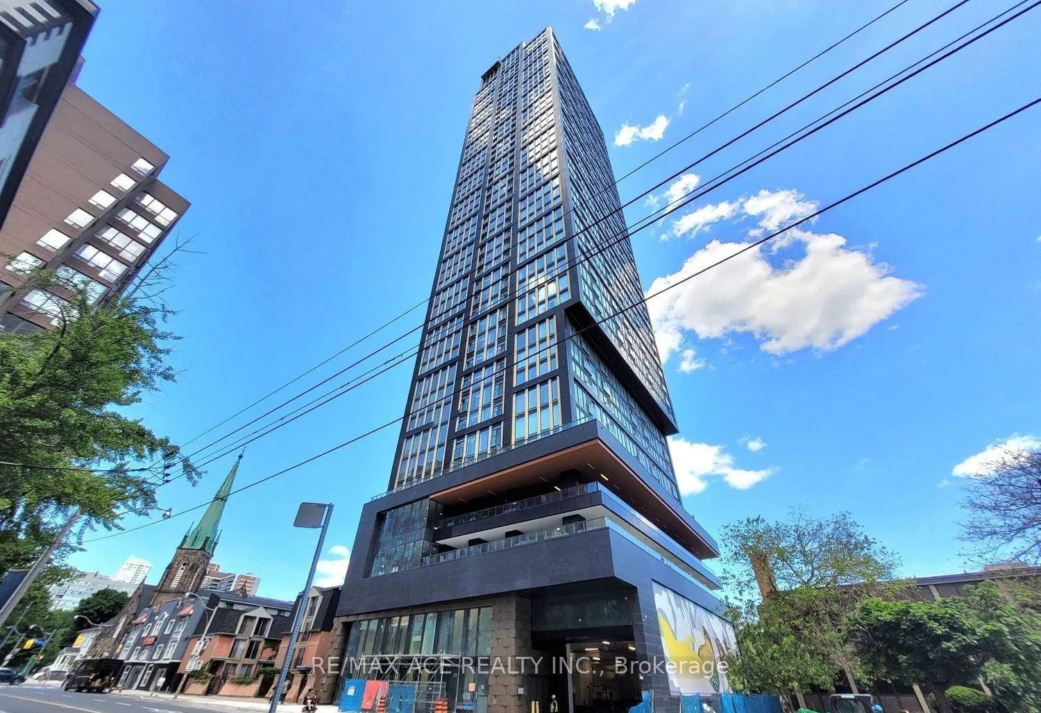 319 Jarvis Street 2010, Toronto, ON M5B 2C2