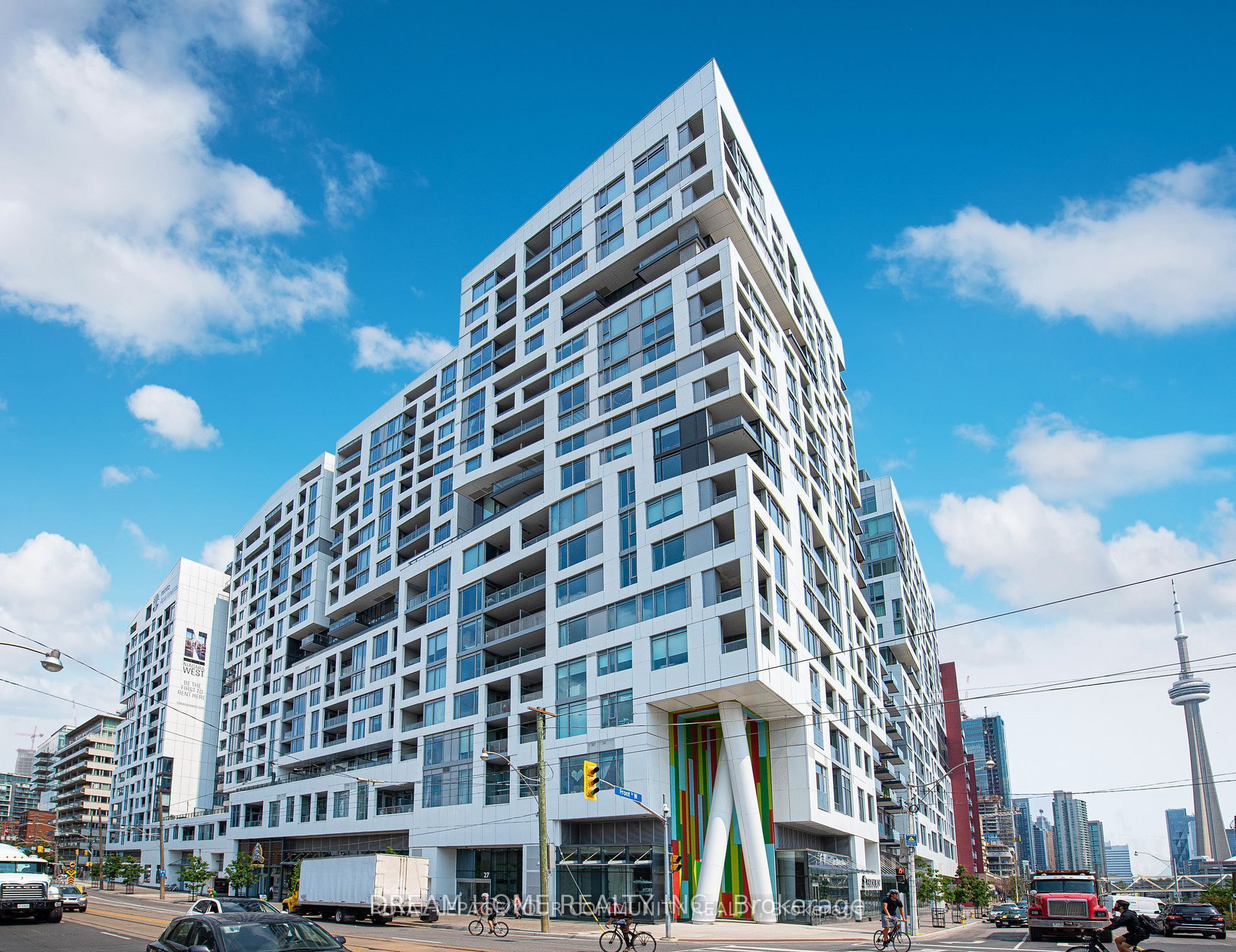 576 Front Street W 601, Toronto, ON M5V 1C1