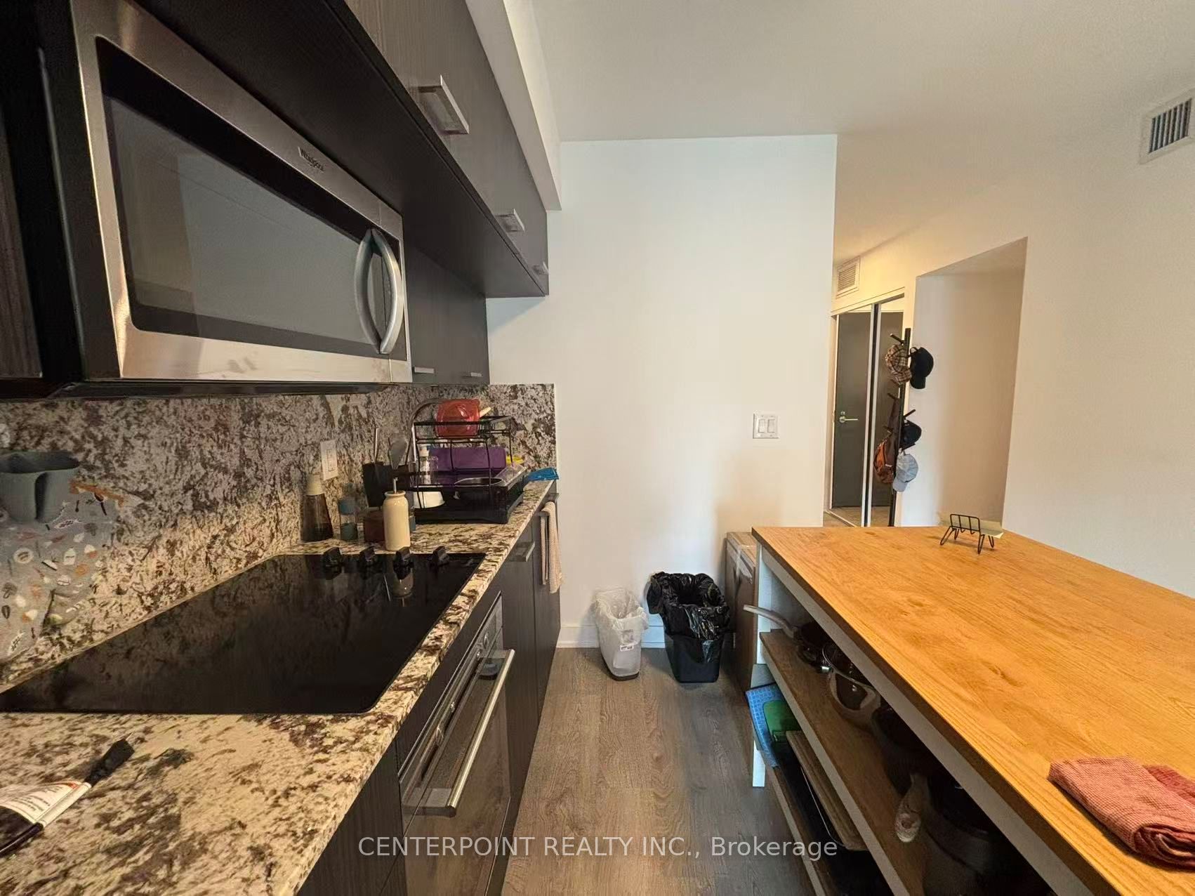 50 McCaul Street 707, Toronto, ON M5T 1V9 photo 3