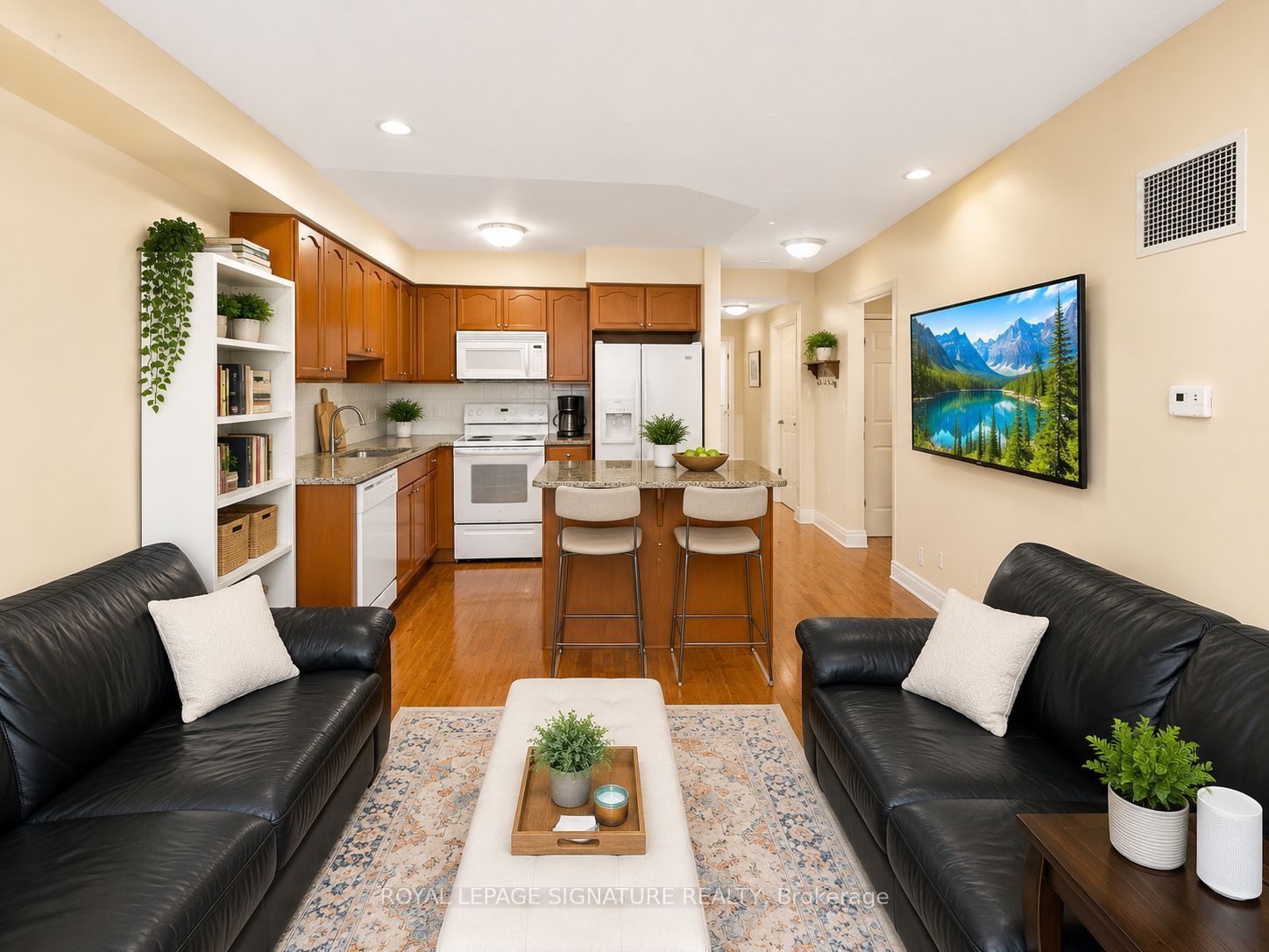 80 Harrison Garden Boulevard 323, Toronto, ON M2N 7E3 photo 5