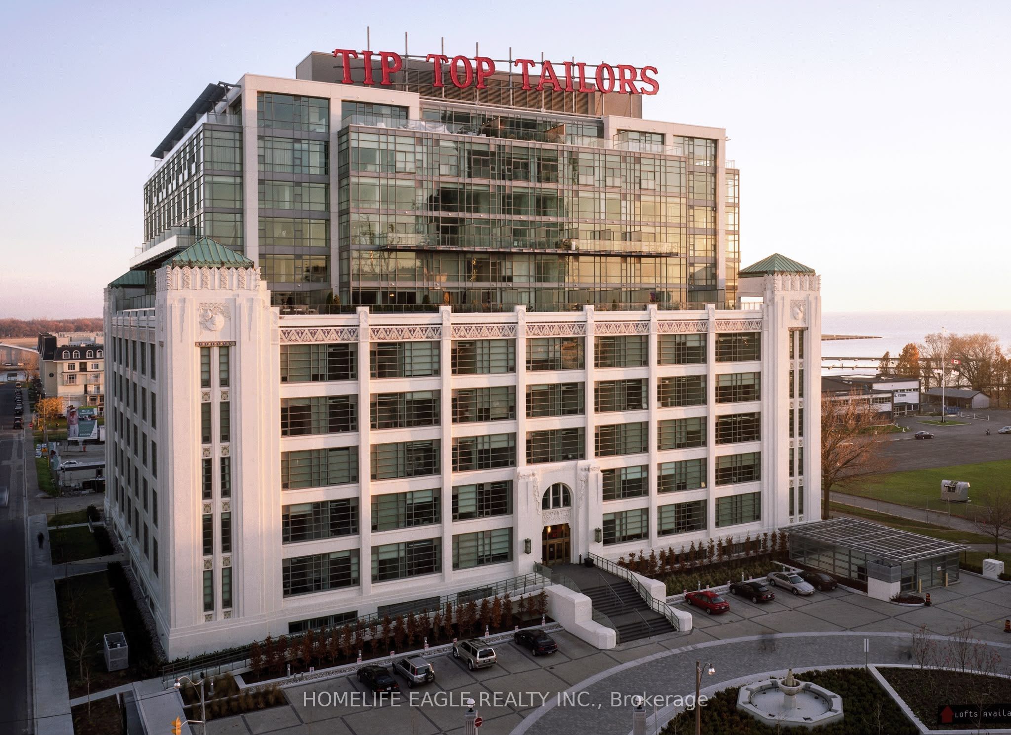 637 Lake Shore Boulevard W 805, Toronto, ON M5V 3J6