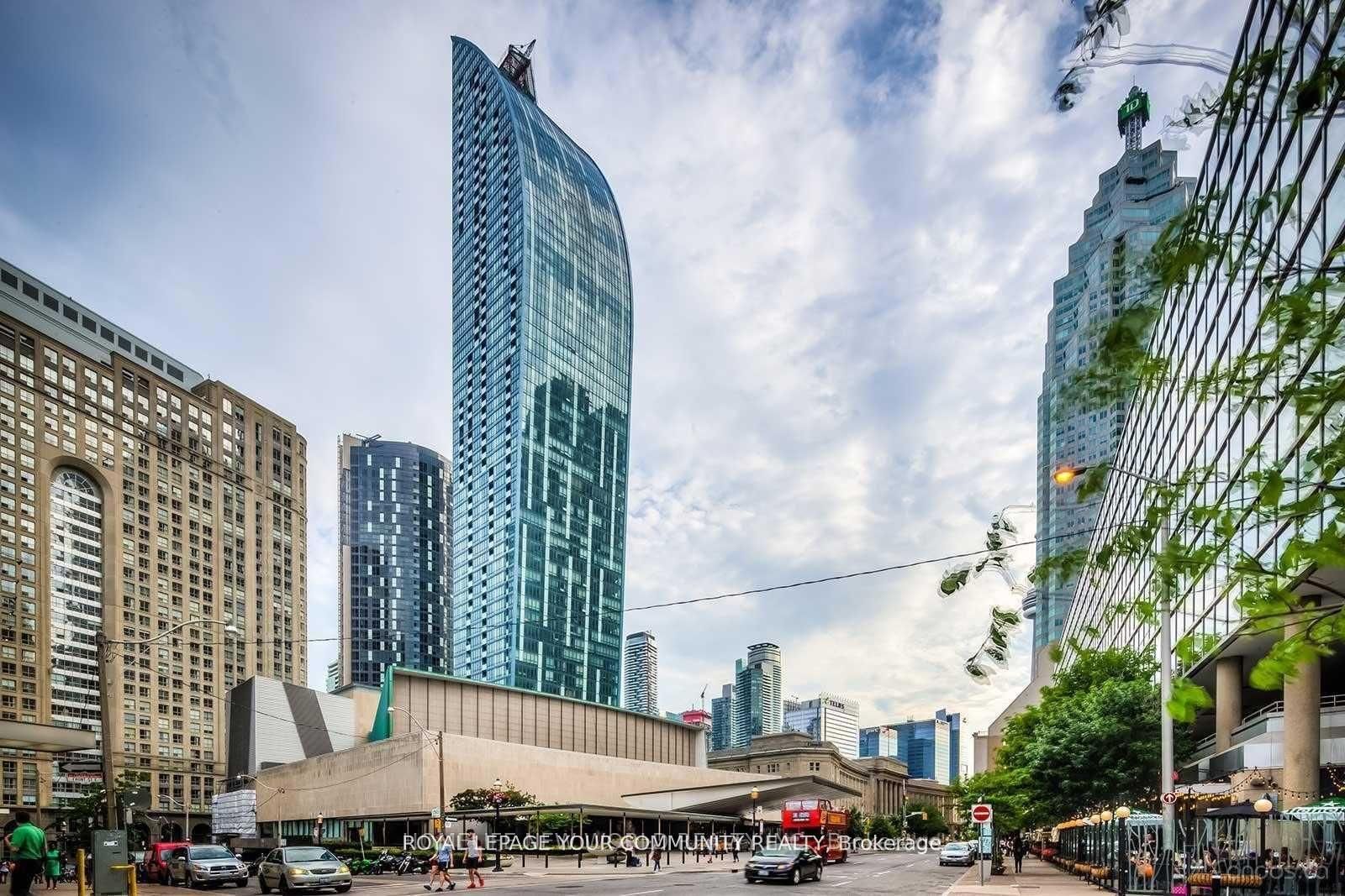 8 The Esplanade 601, Toronto, ON M5E 0A6