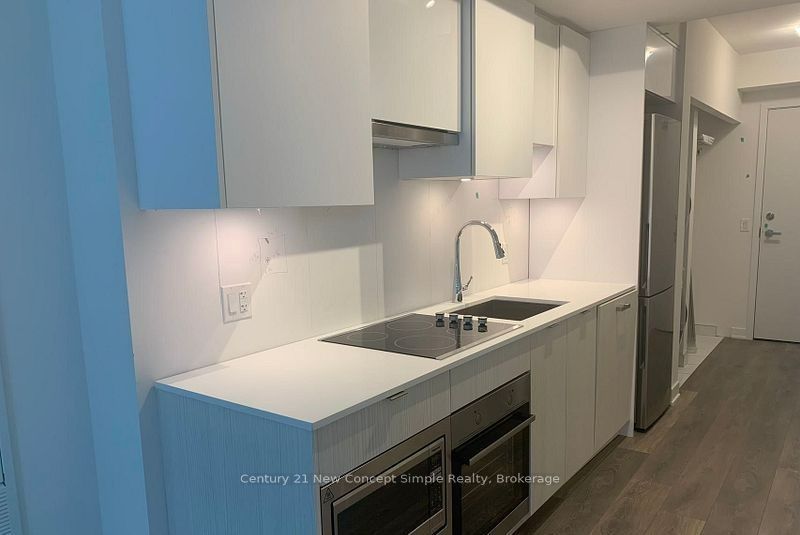 195 Redpath Avenue 2515, Toronto, ON M4P 0E4 photo 2
