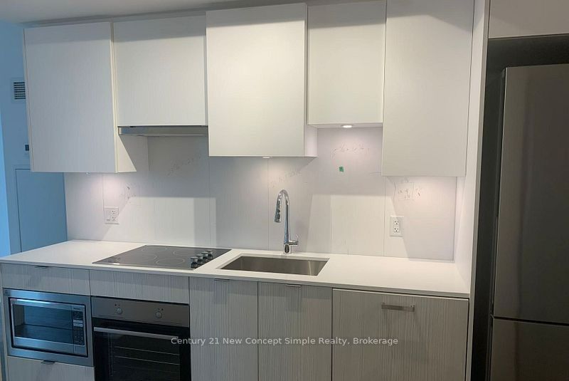 195 Redpath Avenue 2515, Toronto, ON M4P 0E4 photo 3