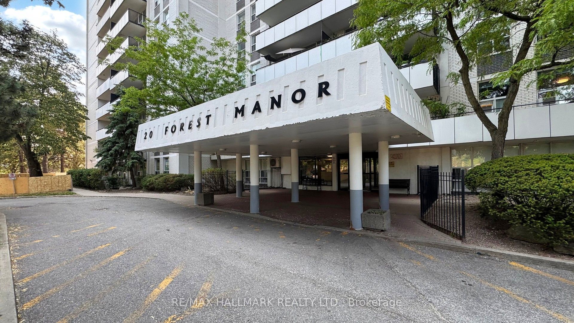 20 Forest Manor Road 907, Toronto, ON M2J 1M2 photo 2