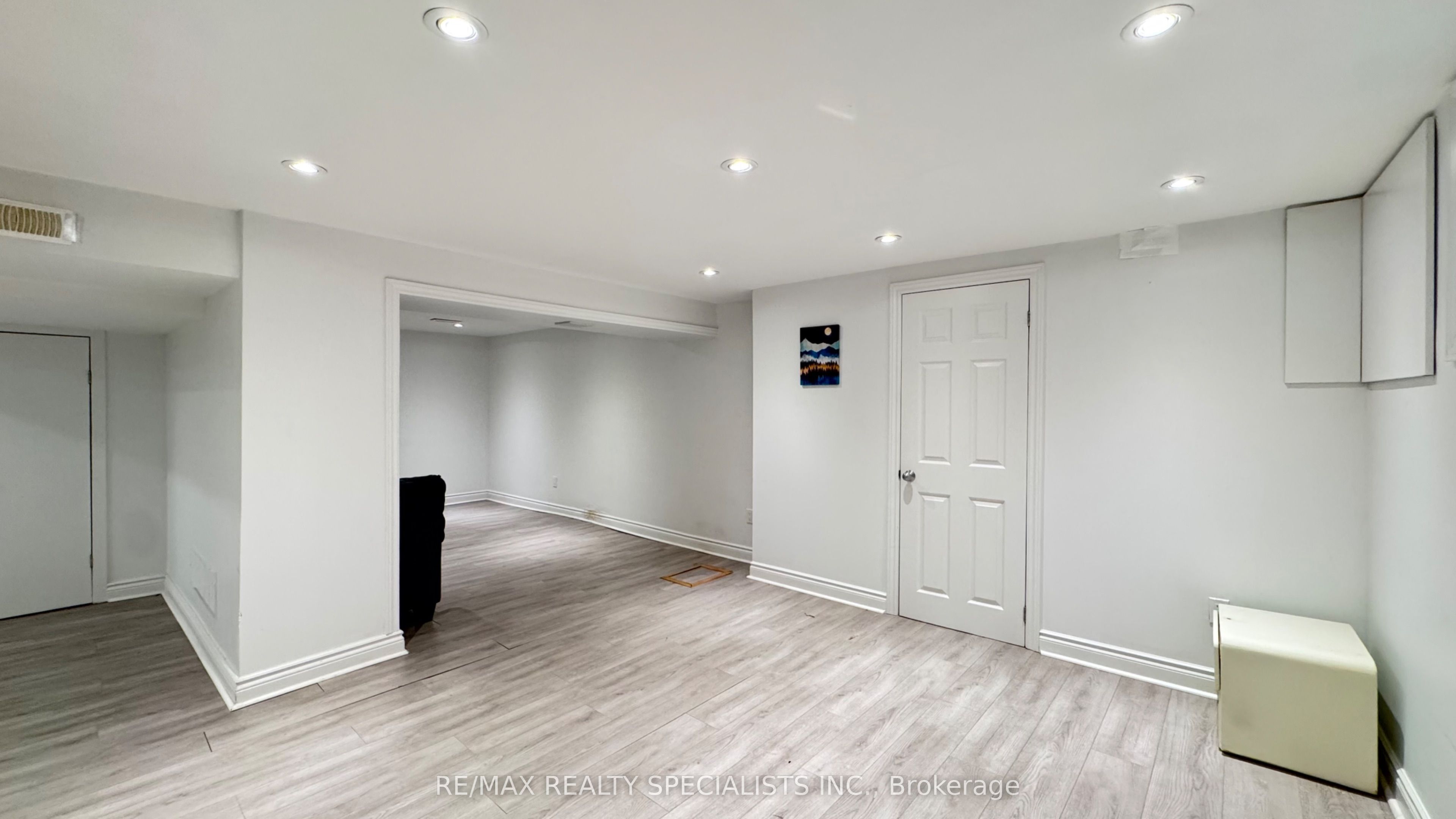131 Searle Avenue basement, Toronto, ON M3H 4B1 photo 4