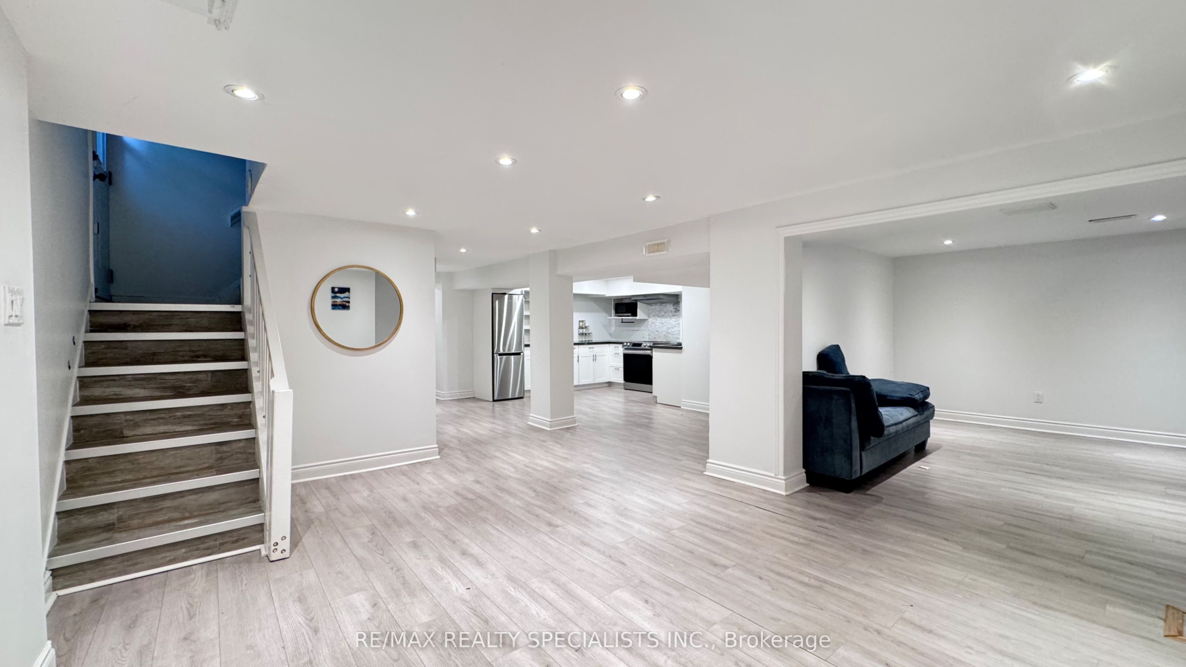 131 Searle Avenue basement, Toronto, ON M3H 4B1 photo 5