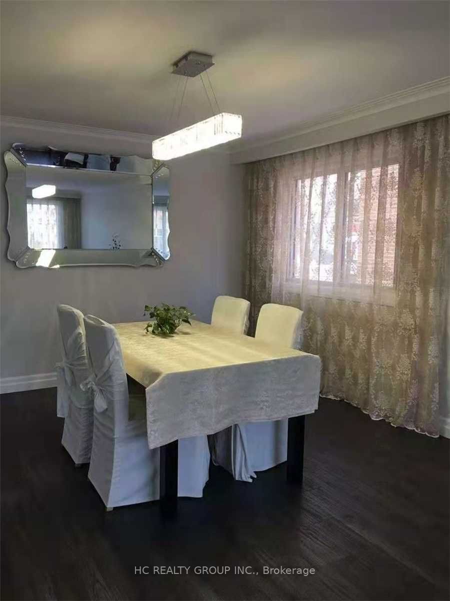 102 Peckham Avenue Upper Unit, Toronto, ON M2R 2V5 photo 5