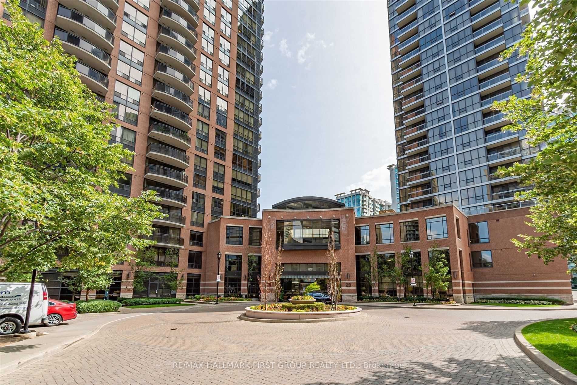 33 Sheppard Avenue E 806, Toronto, ON M2N 7K1