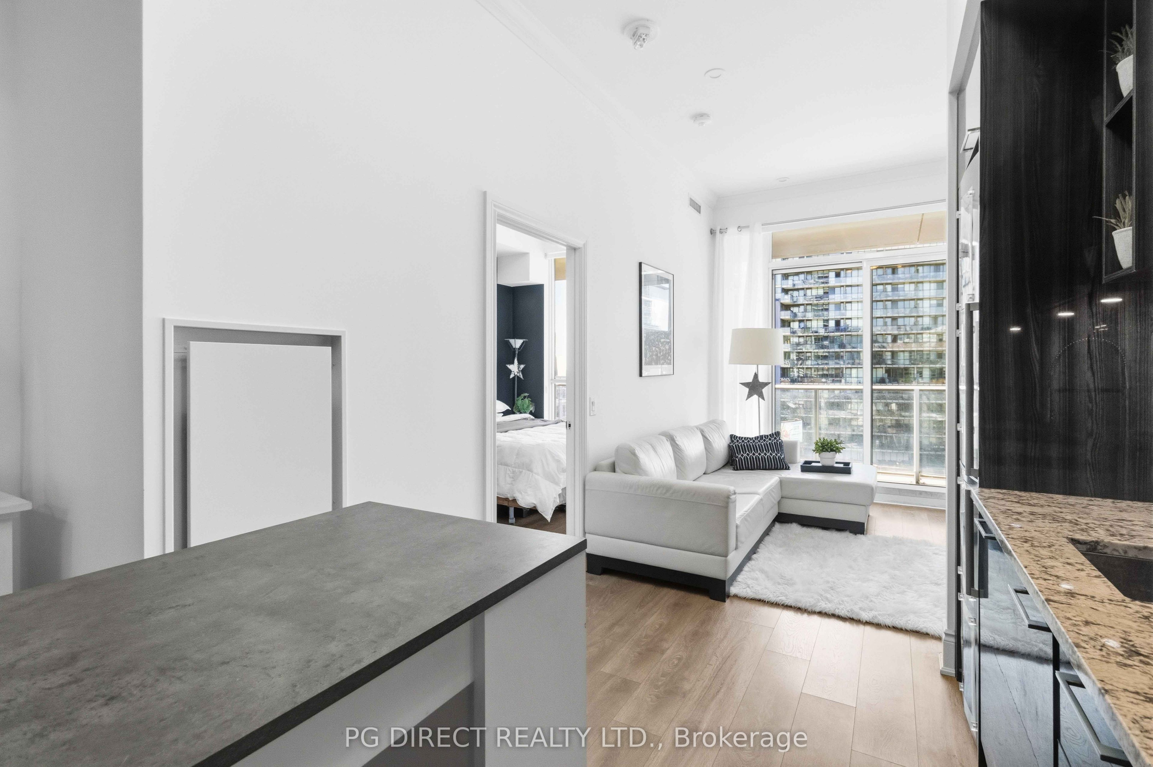 120 Parliament Street 713, Toronto, ON M5A 0N6 photo 3