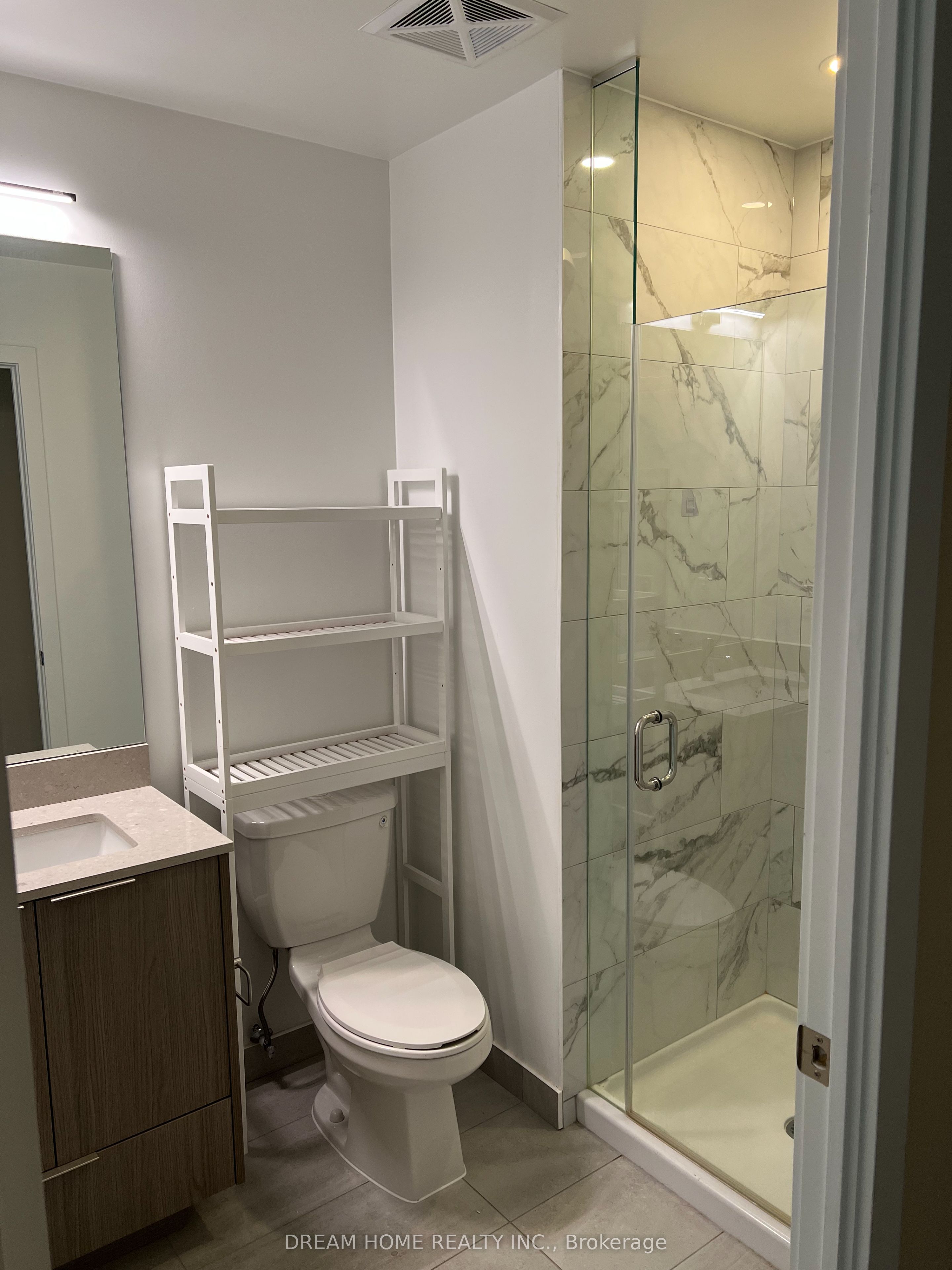 32 forest manor Road 3002, Toronto, ON M2J 0H2 photo 3
