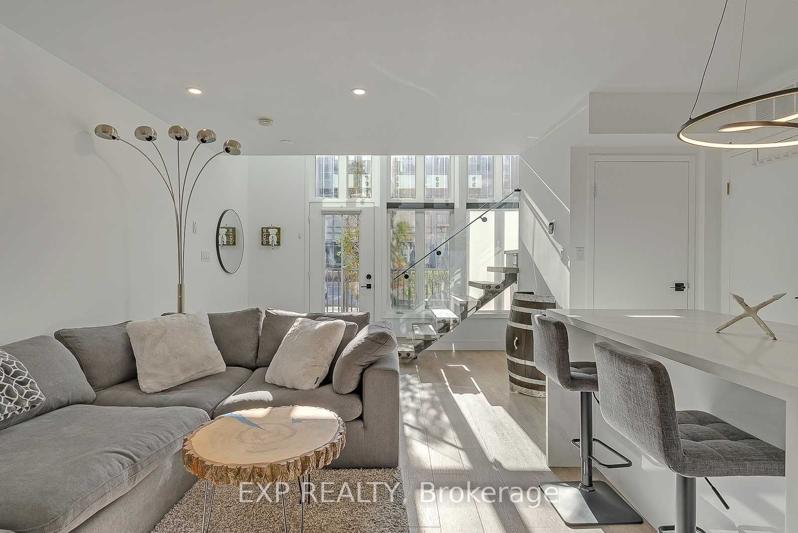 50 East Liberty Street 1111, Toronto, ON M6K 3P3
