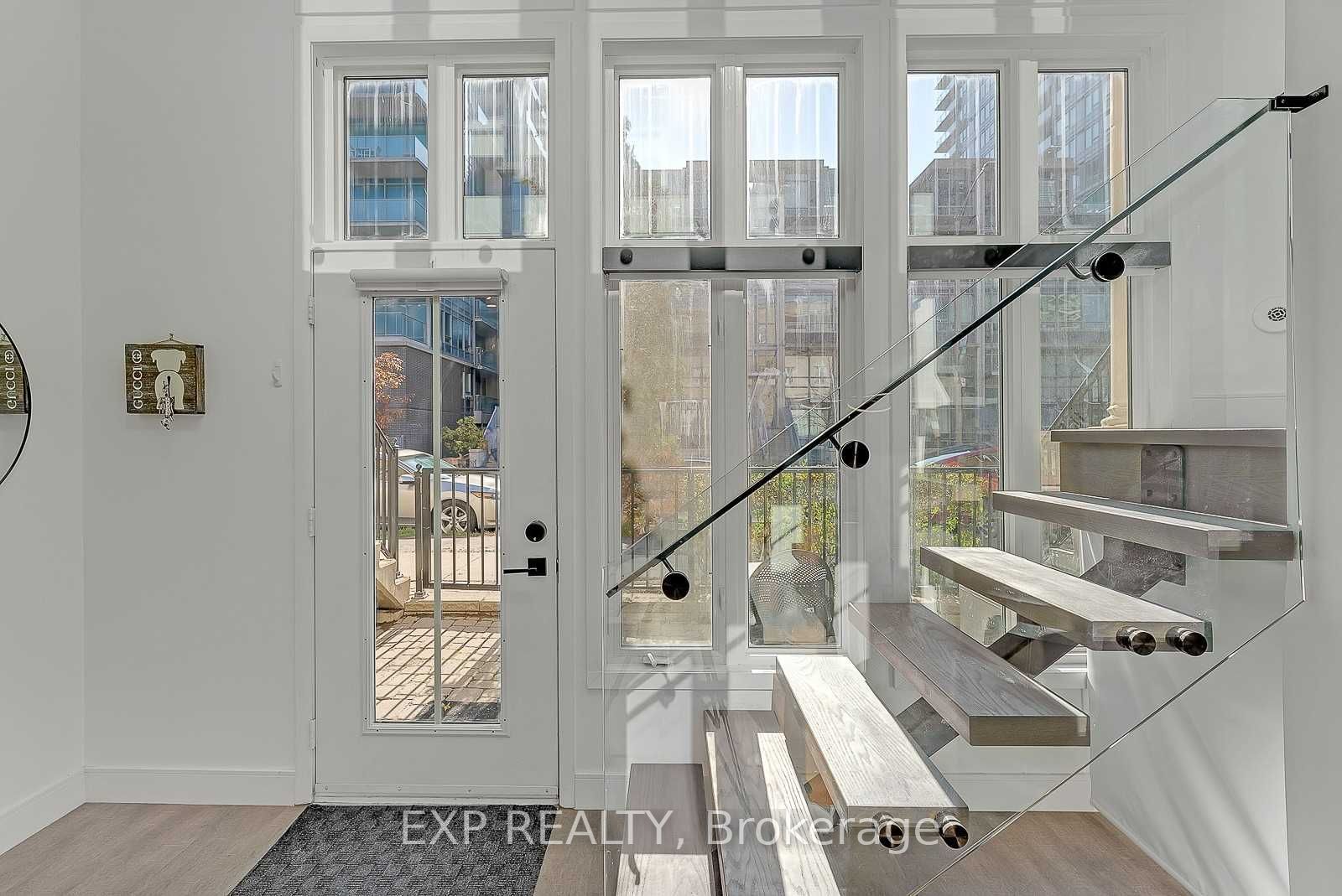 50 East Liberty Street 1111, Toronto, ON M6K 3P3 photo 4