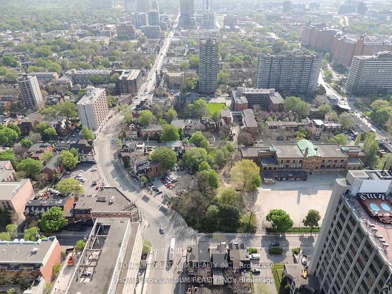 159 Dundas Street E 4206, Toronto, ON M5B 0A9 photo 5